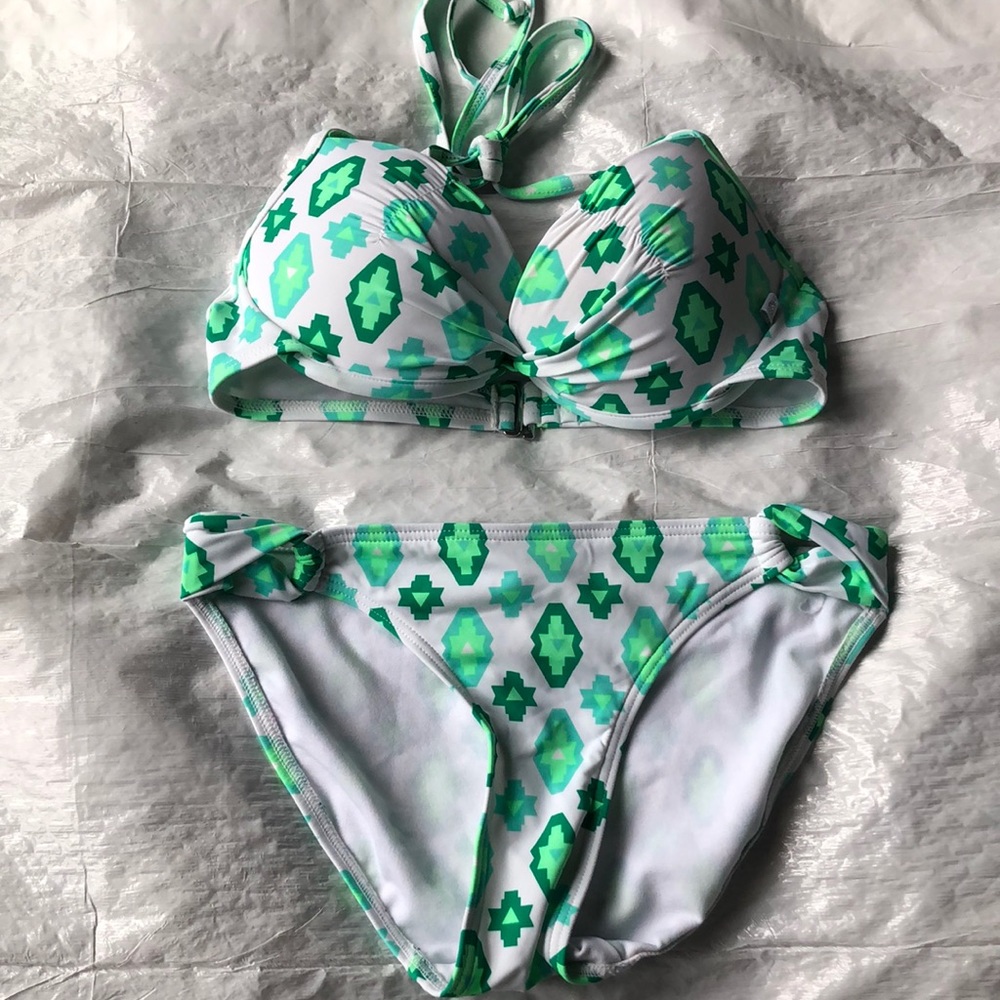 2 piece swimsuit